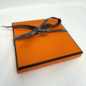 Hermès Paris Orange Gift Box w Ribbon Luxury Storage Display Authentic